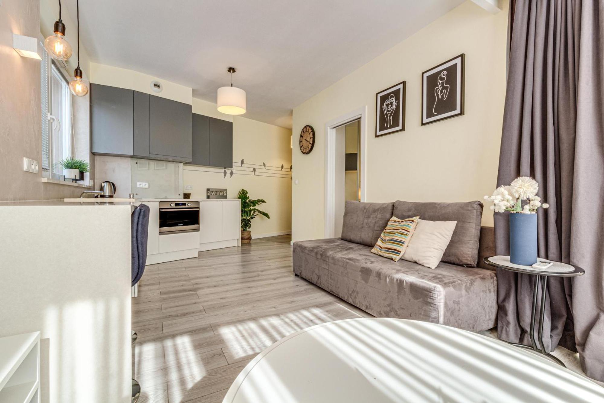 Rentplanet - Apartament Wszystkich Swietych Breslavia Esterno foto
