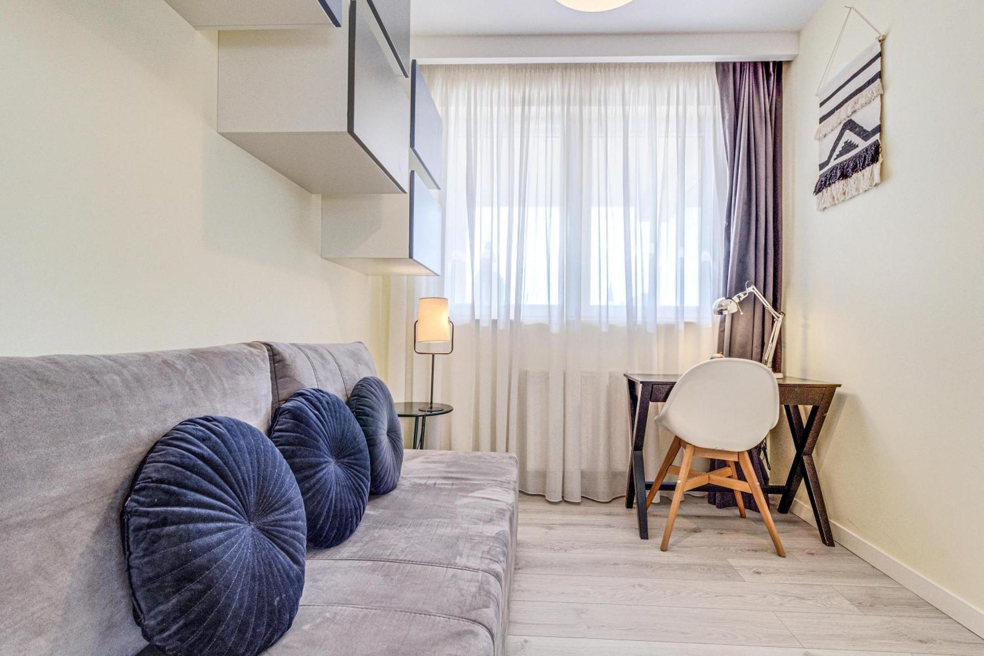 Rentplanet - Apartament Wszystkich Swietych Breslavia Esterno foto